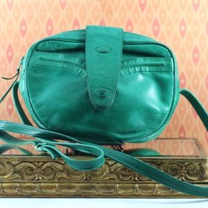 RO-EL Vintage Green Leather Purse